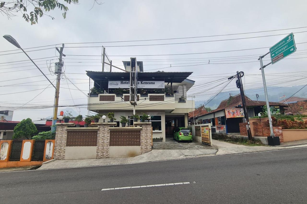 Capital O 93250 Hotel Tirta Kencana 2 Baturaden Banyumas エクステリア 写真